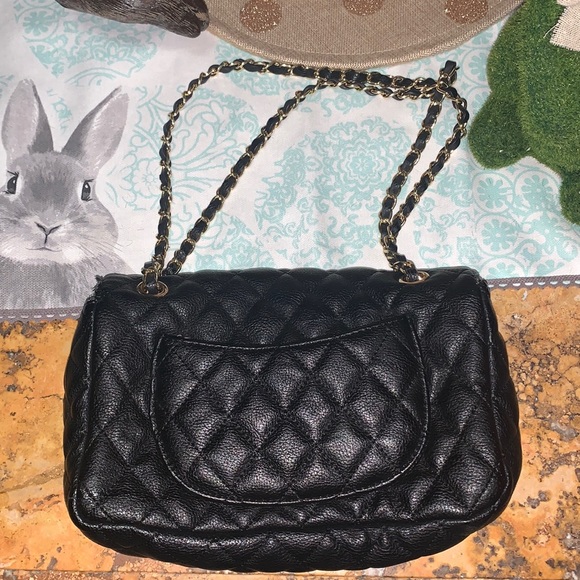 Black Purse - Picture 2 of 4